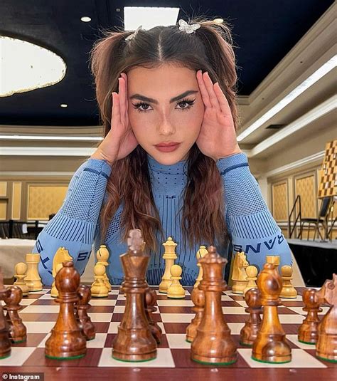 Woman, 20, is dubbed the worlds sexiest chess player